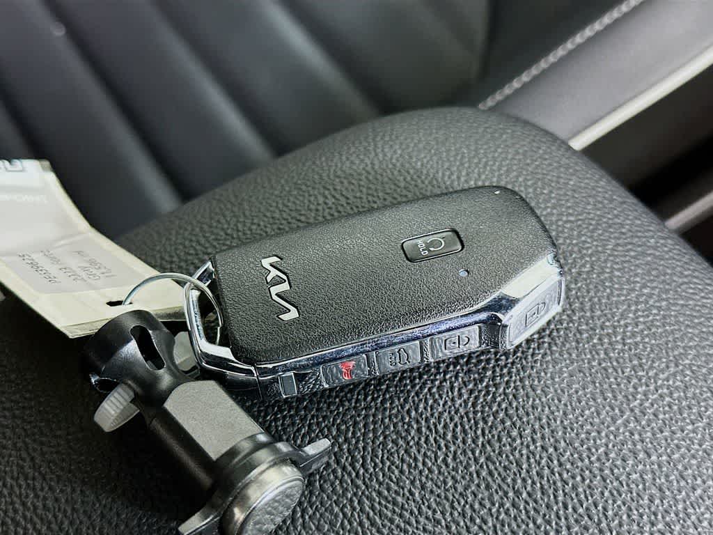 Thumbnail: 2023 Kia Forte - 22