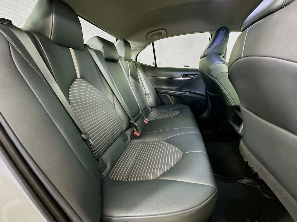 Thumbnail: 2020 Toyota Camry - 29
