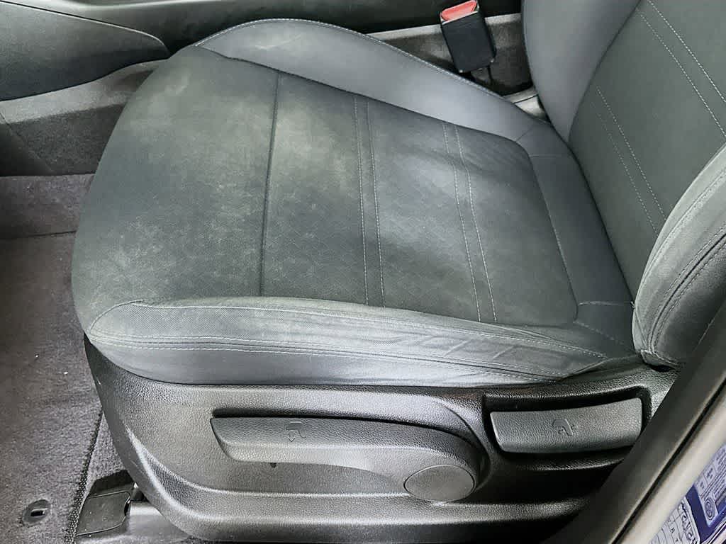 Thumbnail: 2016 Kia Sorento - 30