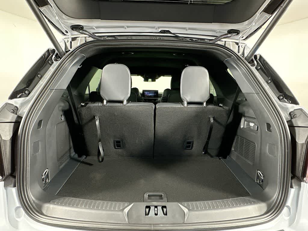 Thumbnail: 2026 Ford Explorer - 21