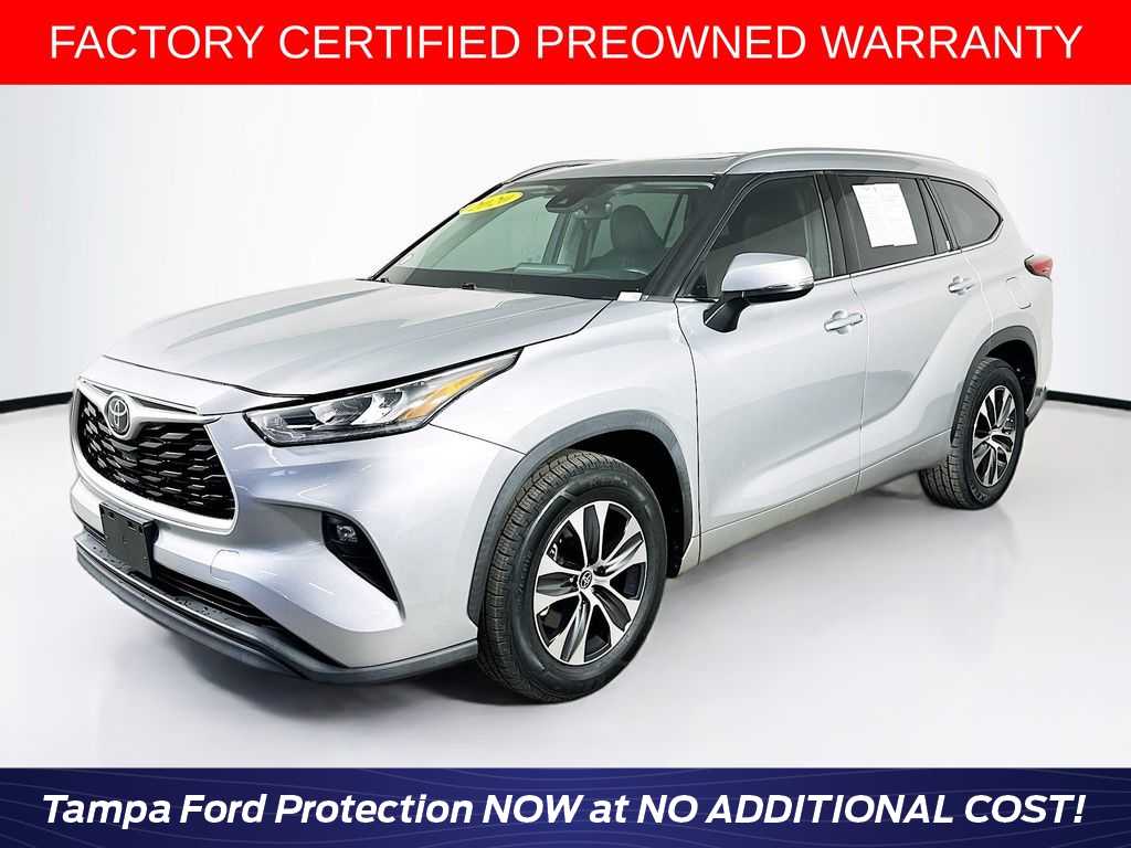 2020 Toyota Highlander XLE's photo