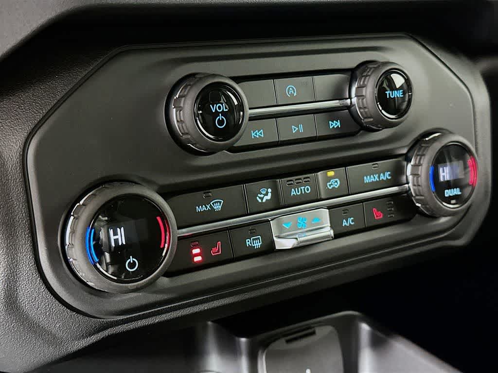 Thumbnail: 2025 Ford Bronco - 18