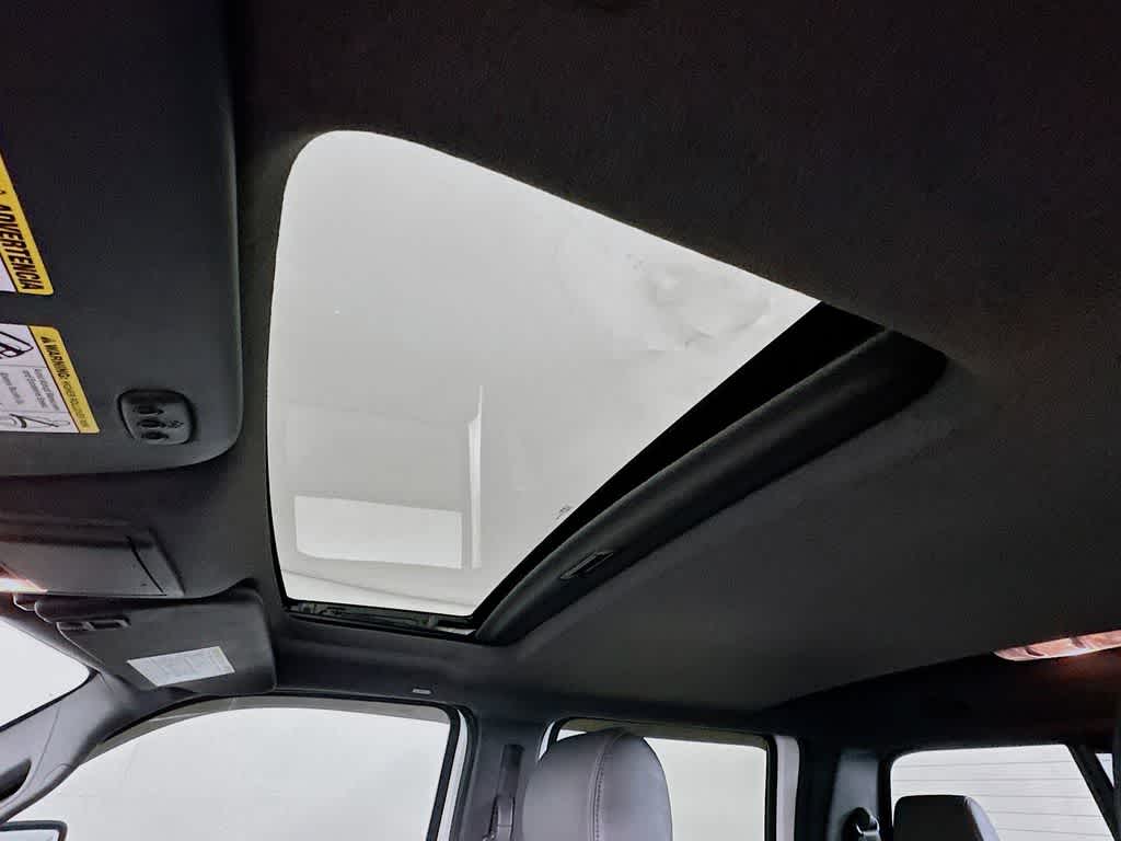 Thumbnail: 2015 Ford Econoline - 29