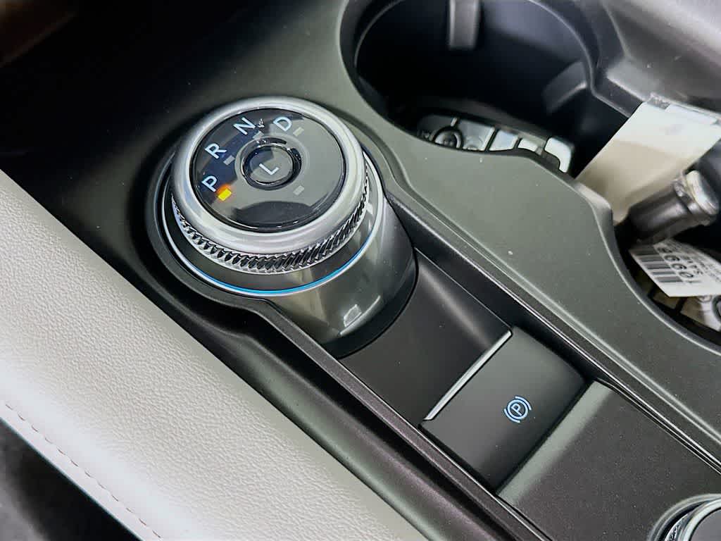 Thumbnail: 2025 Ford Explorer - 18