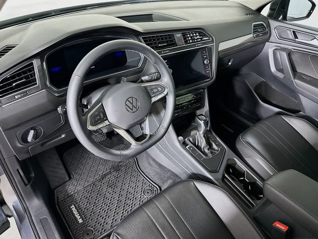 Thumbnail: 2022 Volkswagen Tiguan - 2