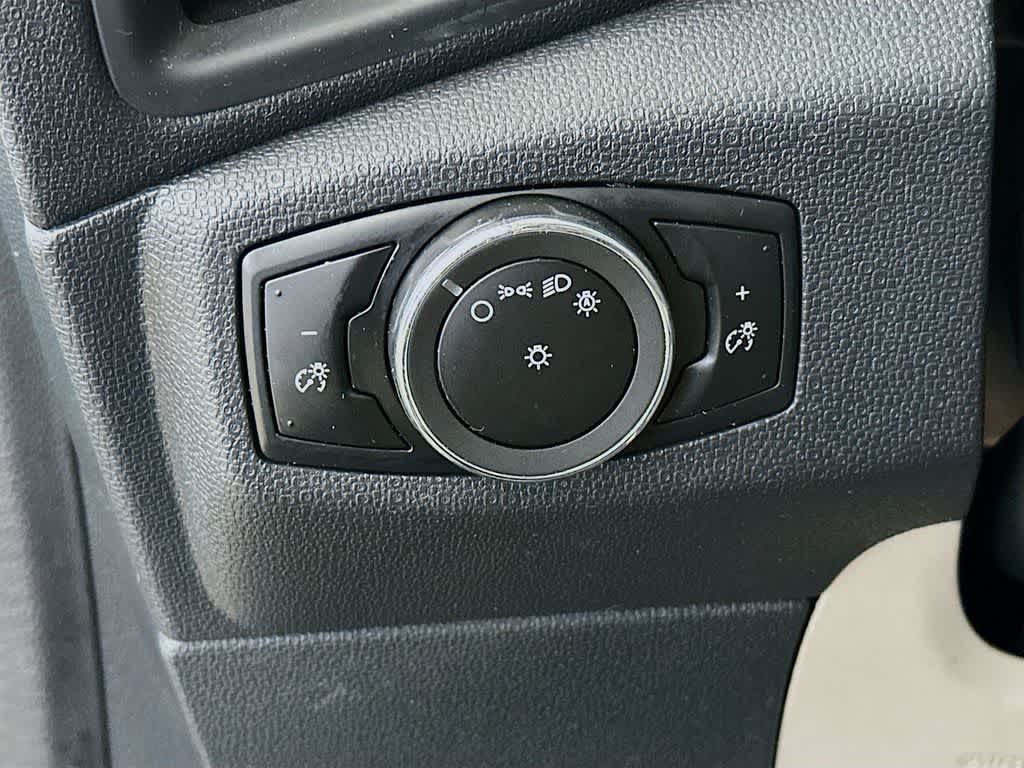 2020 Ford EcoSport S 26