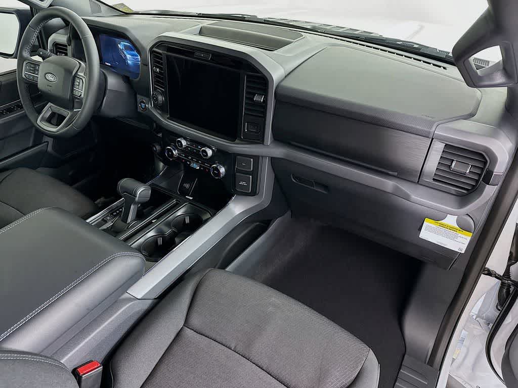 Thumbnail: 2025 Ford F-150 - 33