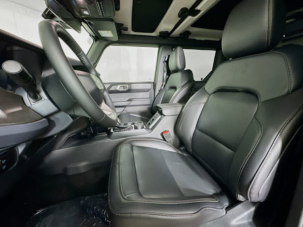 Thumbnail: 2025 Ford Bronco - 12