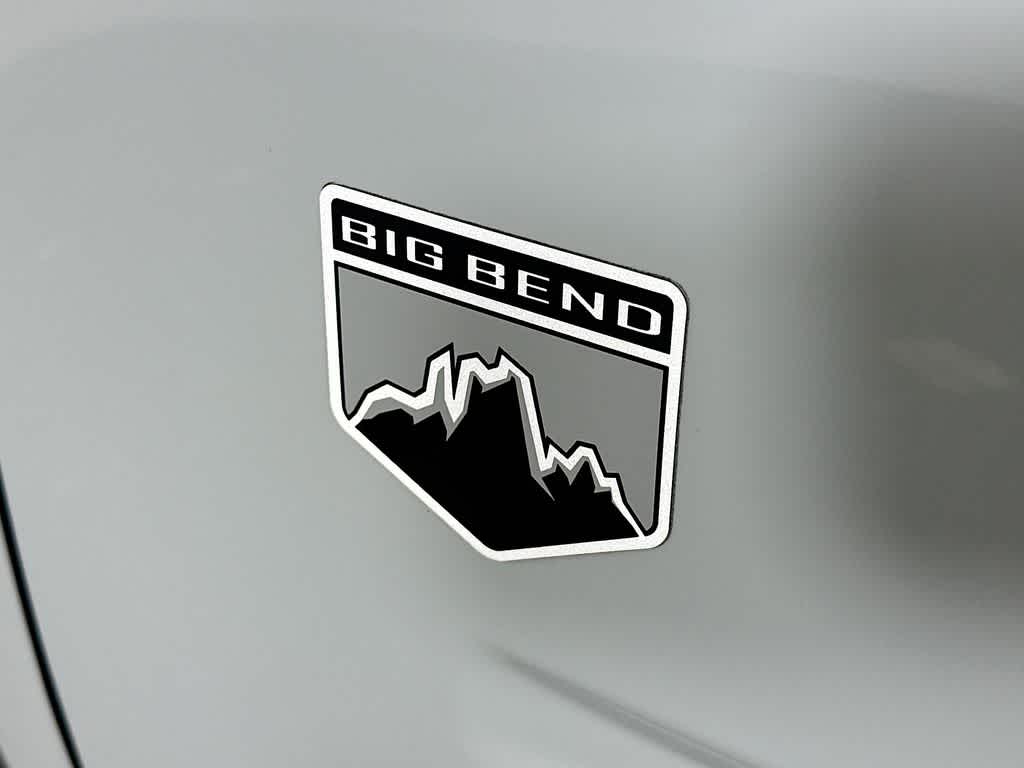 Thumbnail: 2022 Ford Bronco Sport - 7