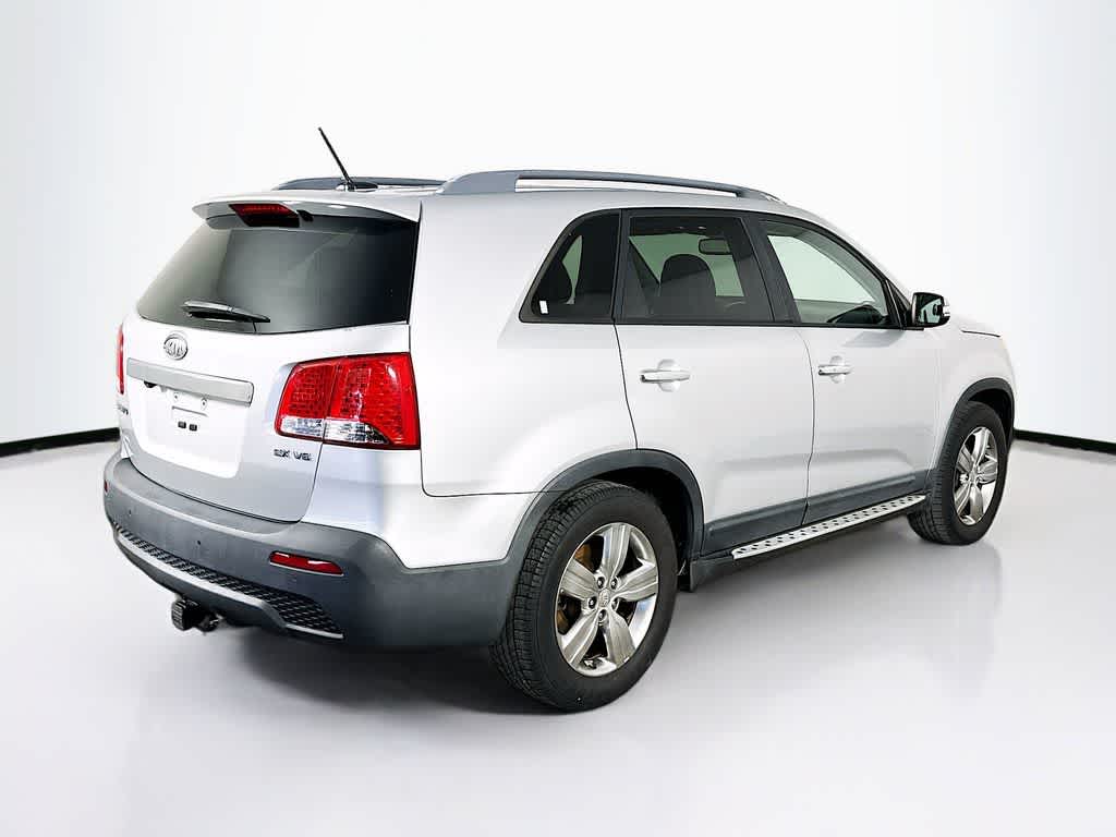 Thumbnail: 2012 Kia Sorento - 24