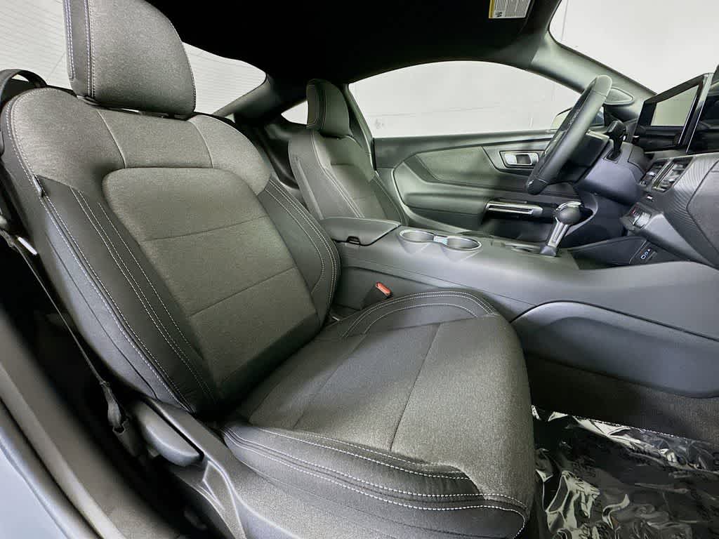 Thumbnail: 2026 Ford Mustang - 13