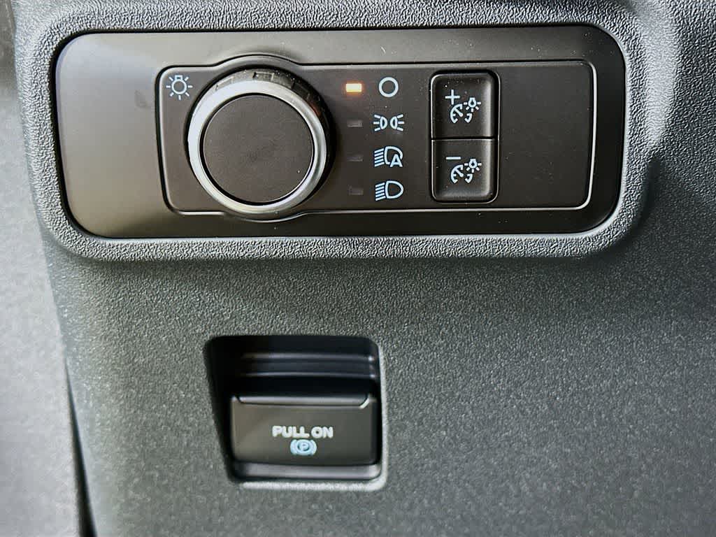 Thumbnail: 2025 Ford Bronco - 27