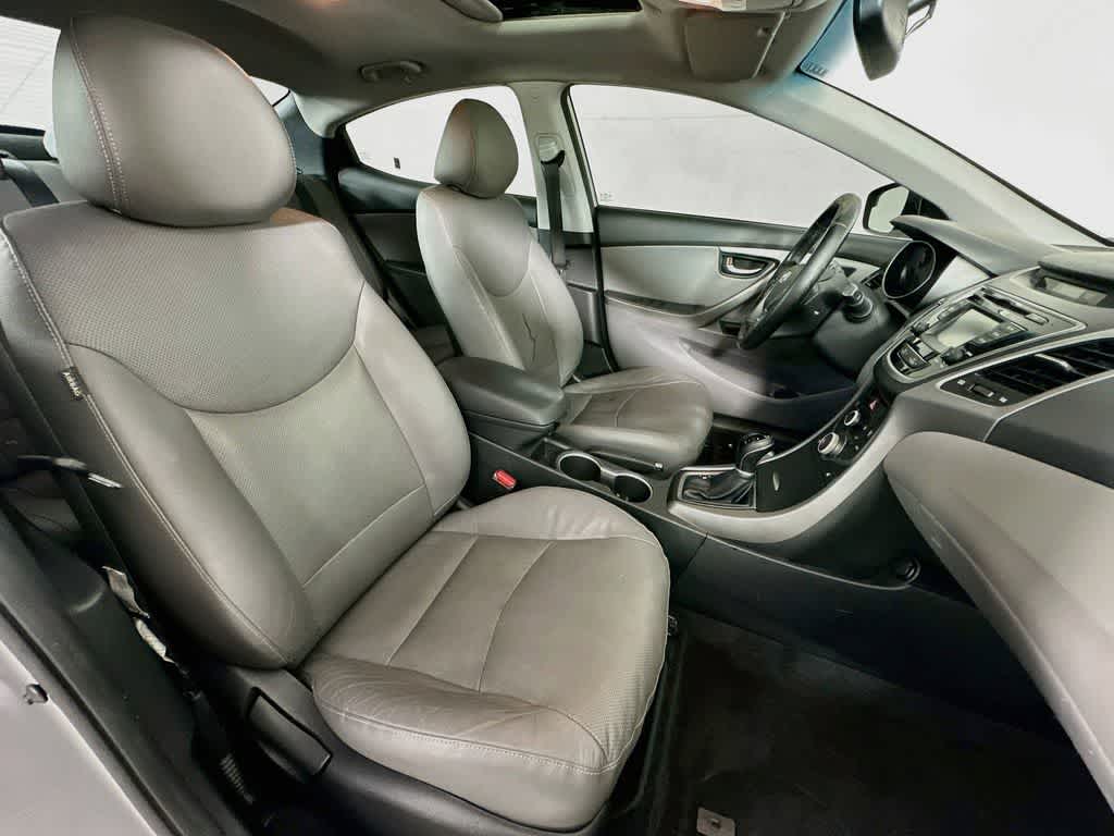 Thumbnail: 2014 Hyundai Elantra - 14
