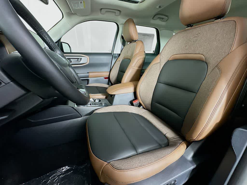 Thumbnail: 2025 Ford Bronco Sport - 12