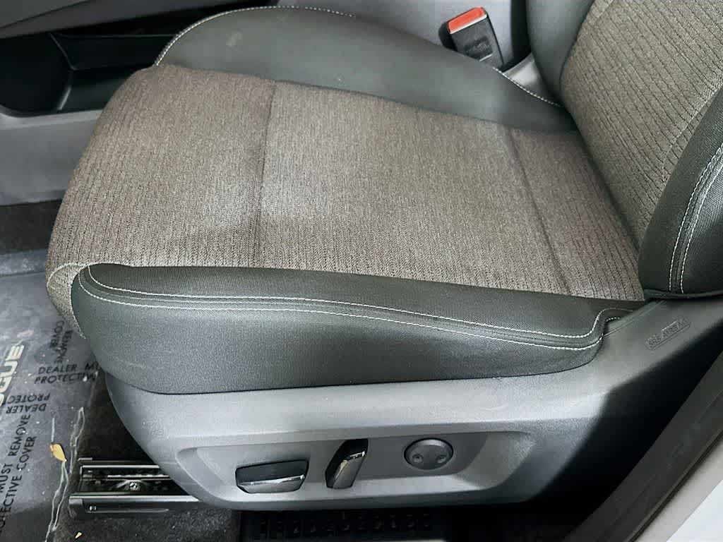 Thumbnail: 2022 Nissan Rogue - 29