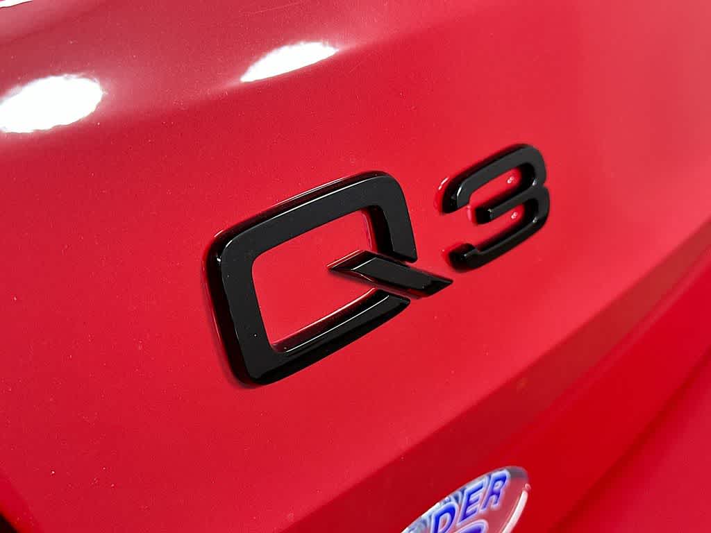 Thumbnail: 2024 Audi Q3 - 7