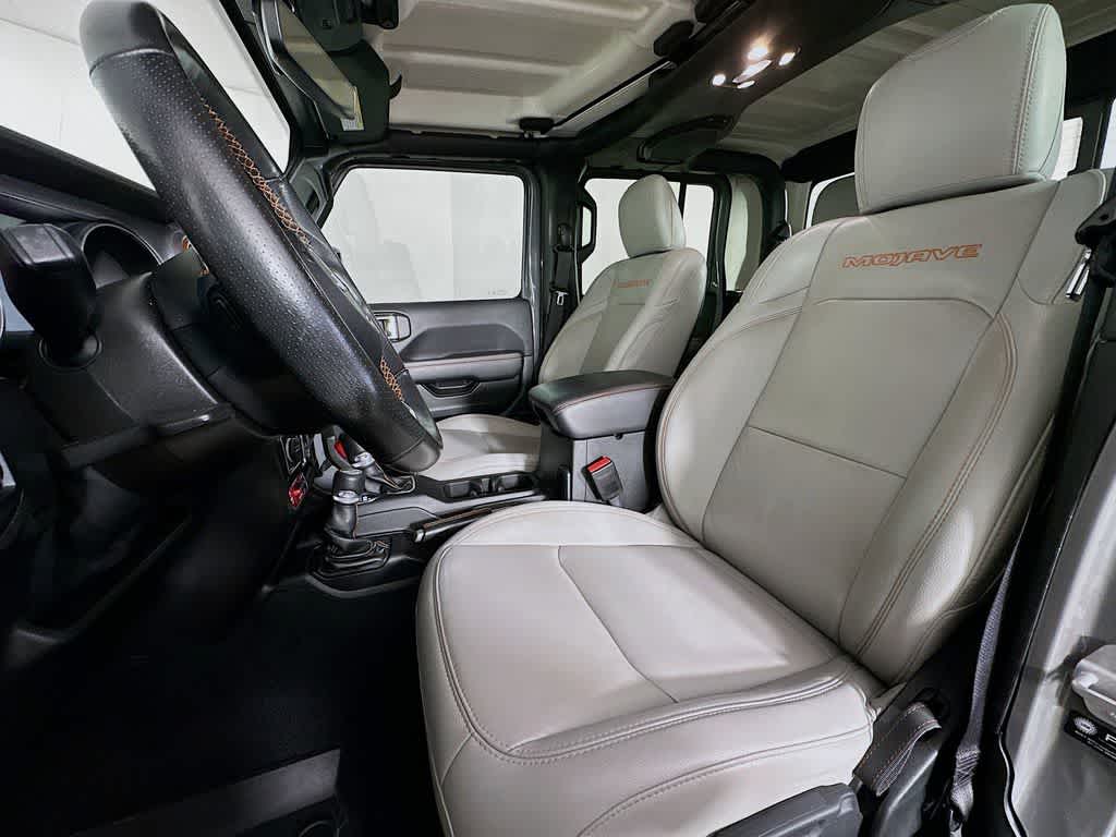 Thumbnail: 2021 Jeep Gladiator - 12