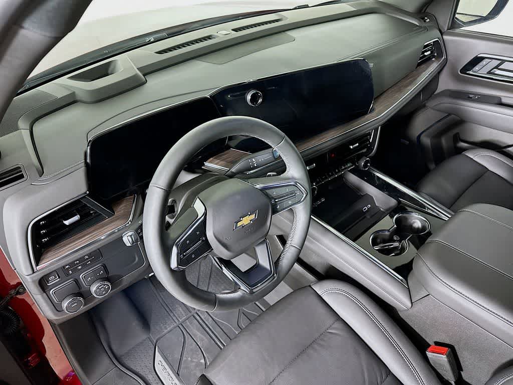 Thumbnail: 2025 Chevrolet Tahoe - 2