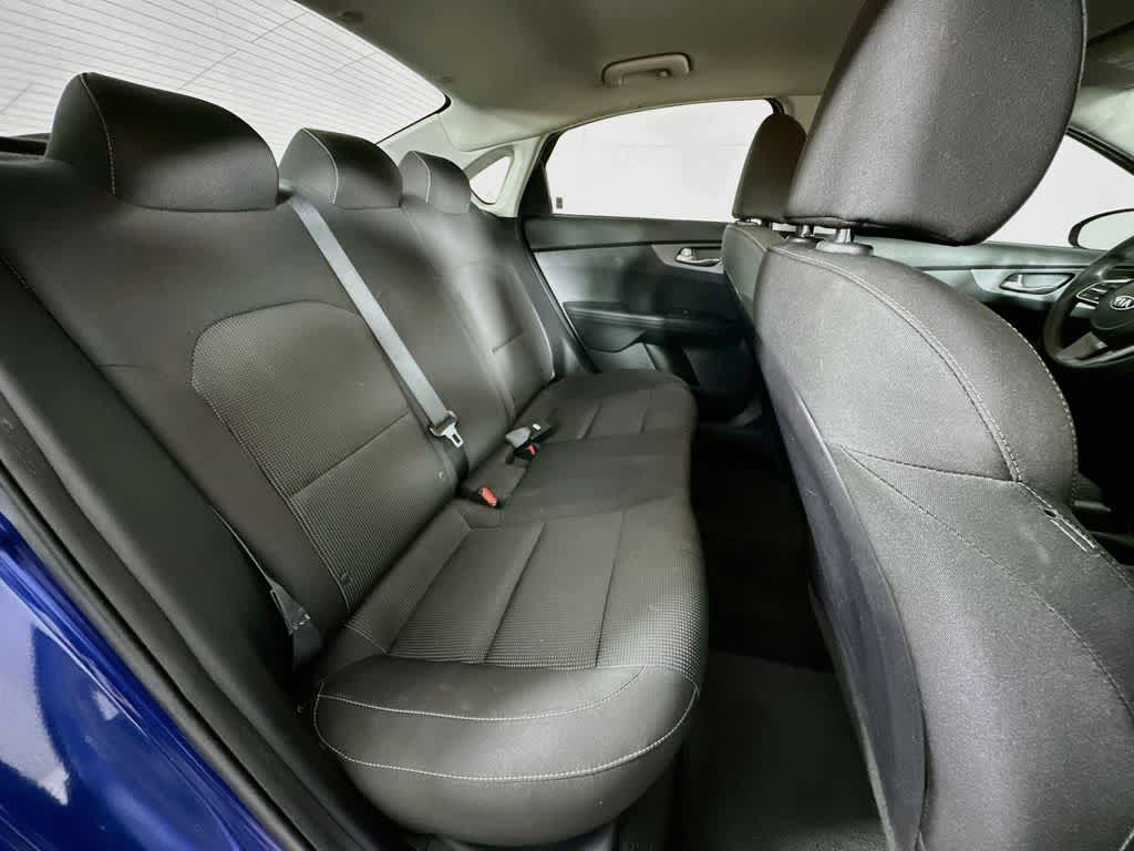 Thumbnail: 2019 Kia Forte - 29