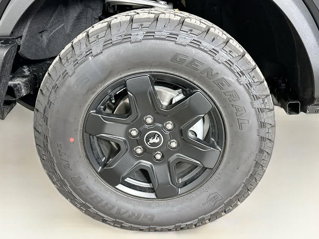 Thumbnail: 2025 Ford Bronco - 8