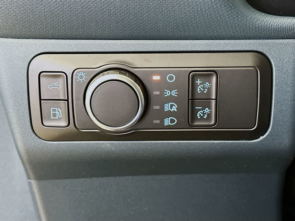 Thumbnail: 2026 Ford Maverick - 25