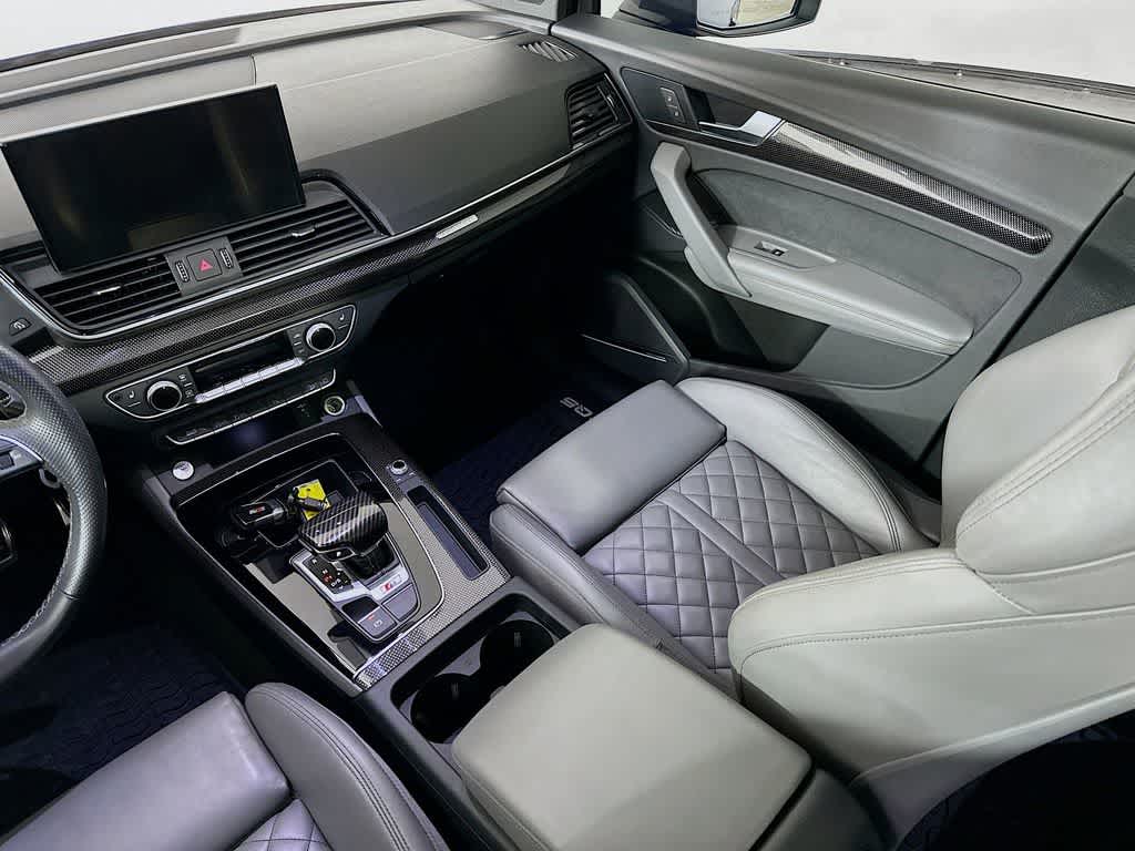 Thumbnail: 2023 Audi SQ5 - 11