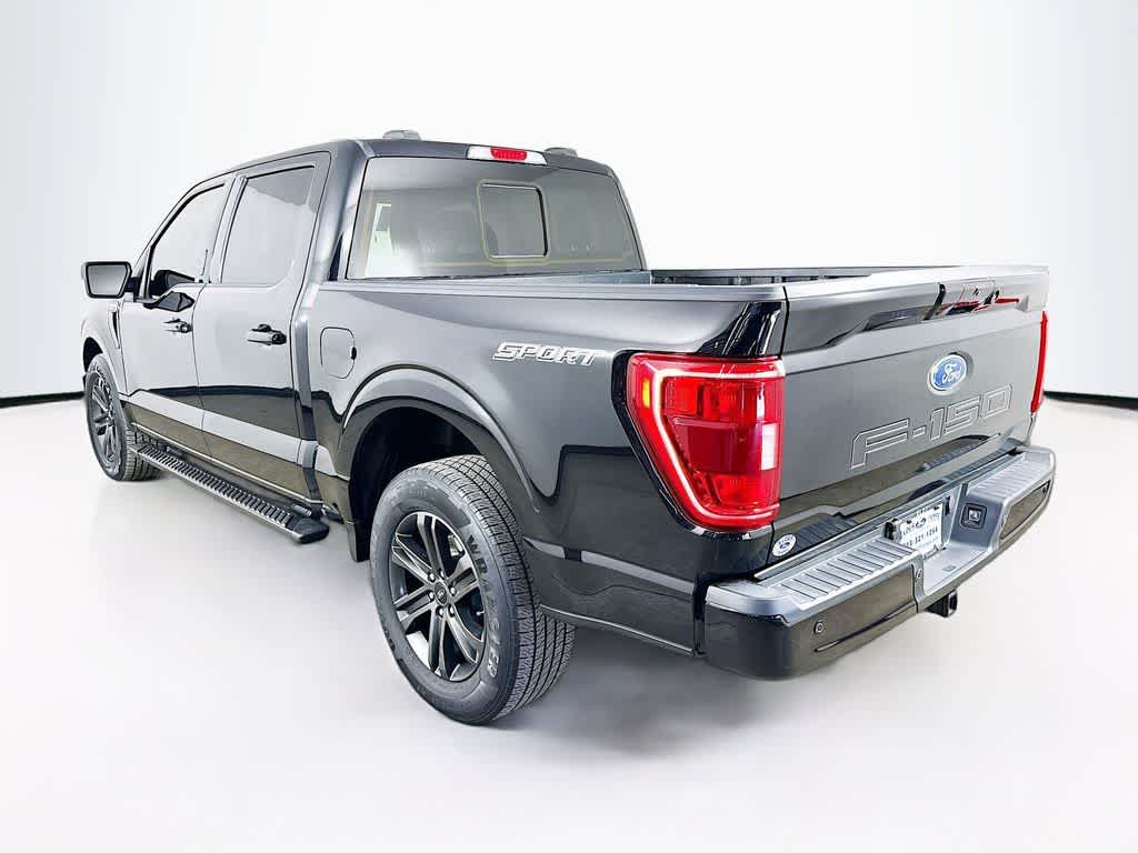 2022 Ford F-150 XLT 4
