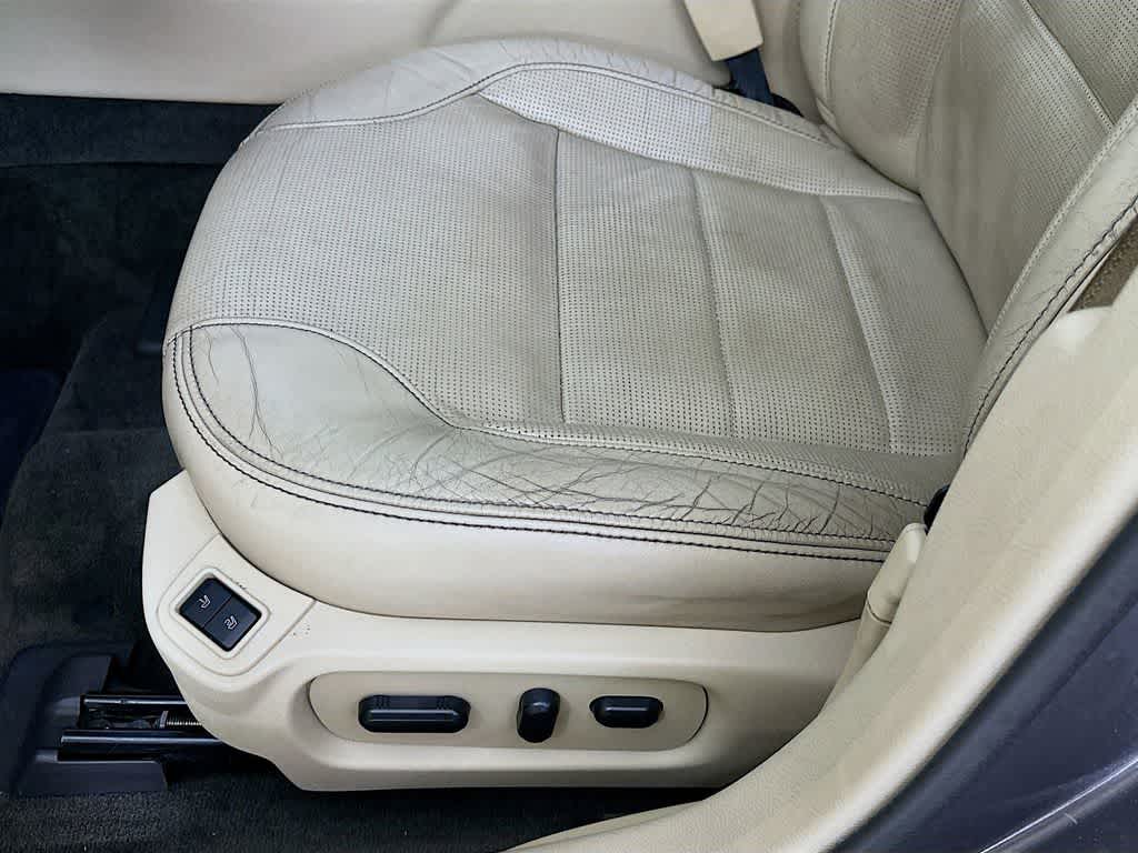 Thumbnail: 2014 Ford Taurus - 29