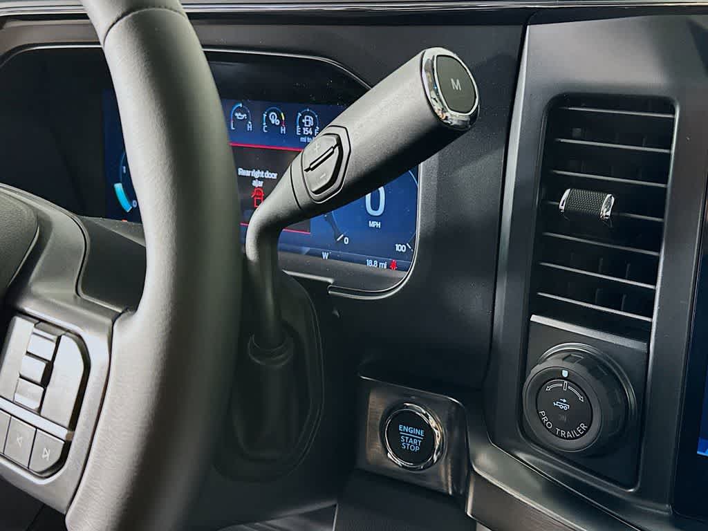 Thumbnail: 2025 Ford F-250 - 19