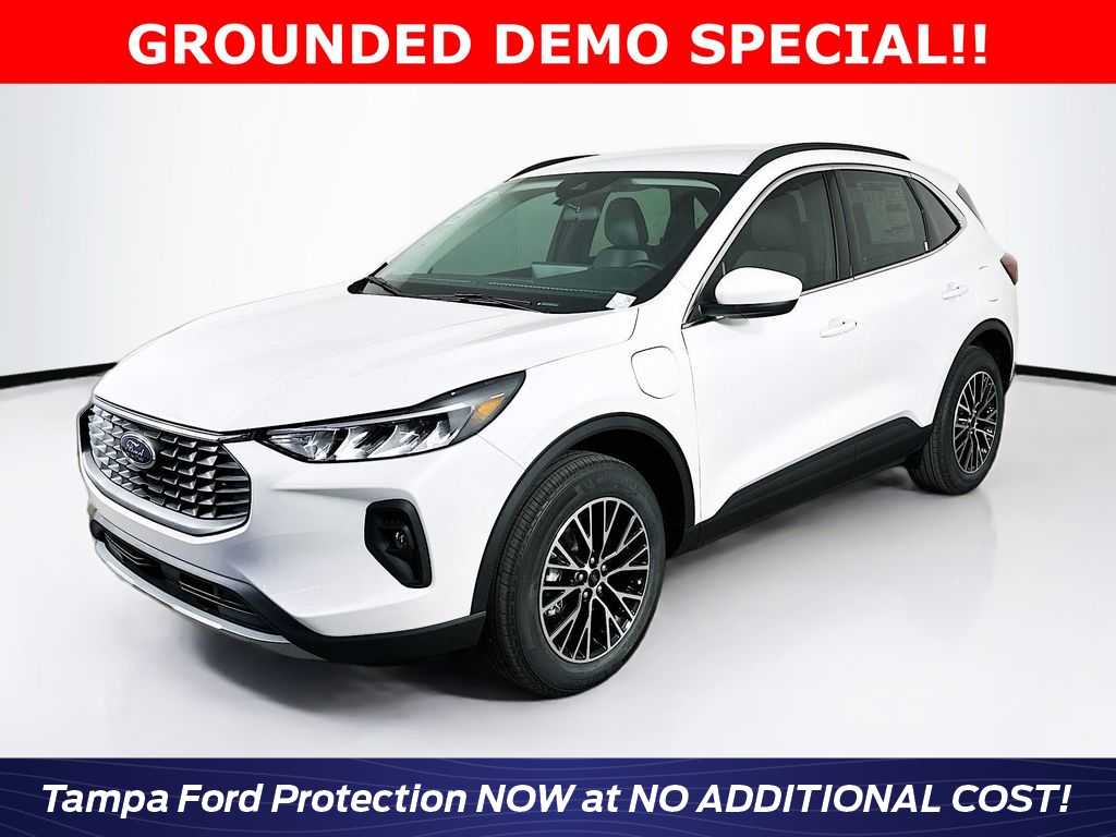 Thumbnail: 2025 Ford Escape - 1