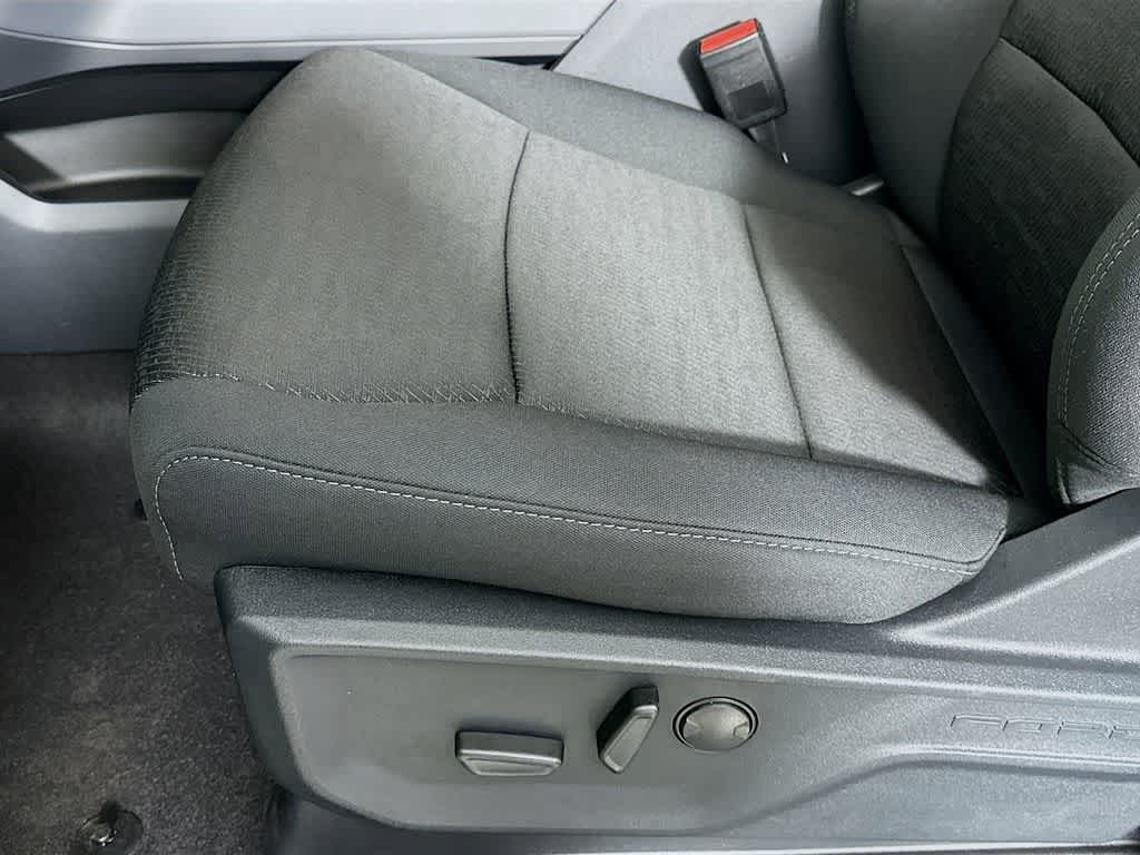 Thumbnail: 2025 Ford F-150 - 31