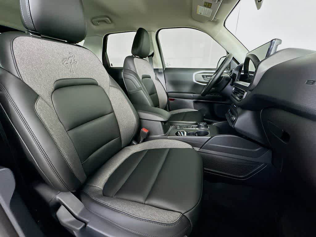 Thumbnail: 2025 Ford Bronco Sport - 15