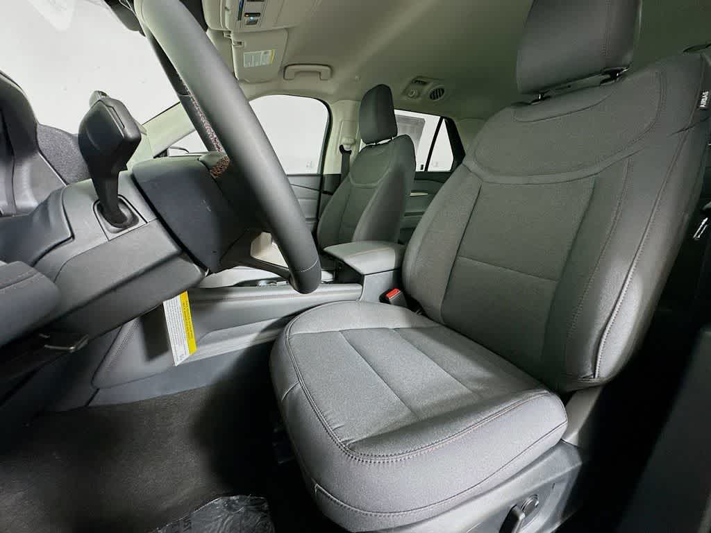 Thumbnail: 2025 Ford Explorer - 12