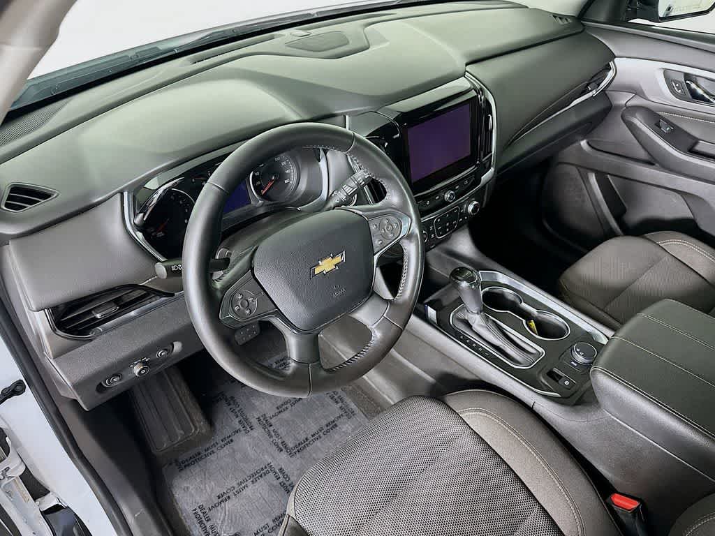 Thumbnail: 2019 Chevrolet Traverse - 2