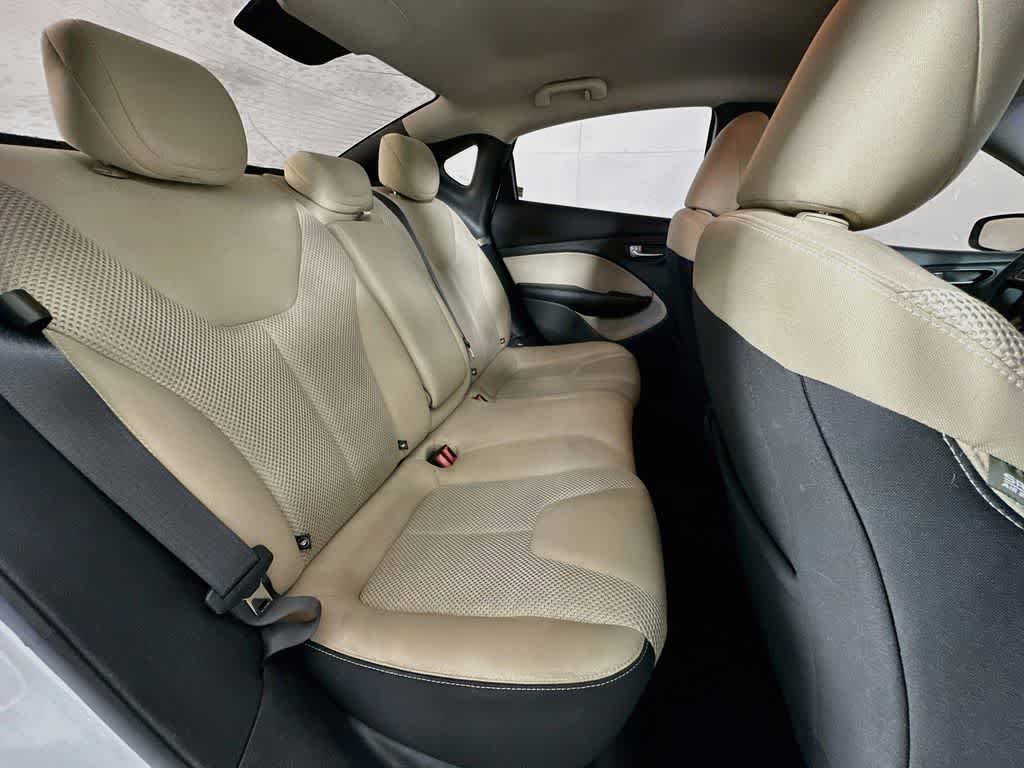 Thumbnail: 2015 Dodge Dart - 28