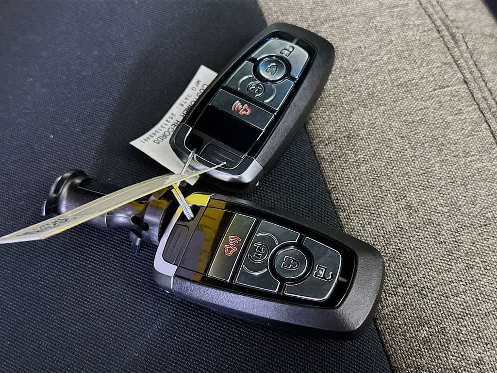 Thumbnail: 2025 Ford Bronco - 22