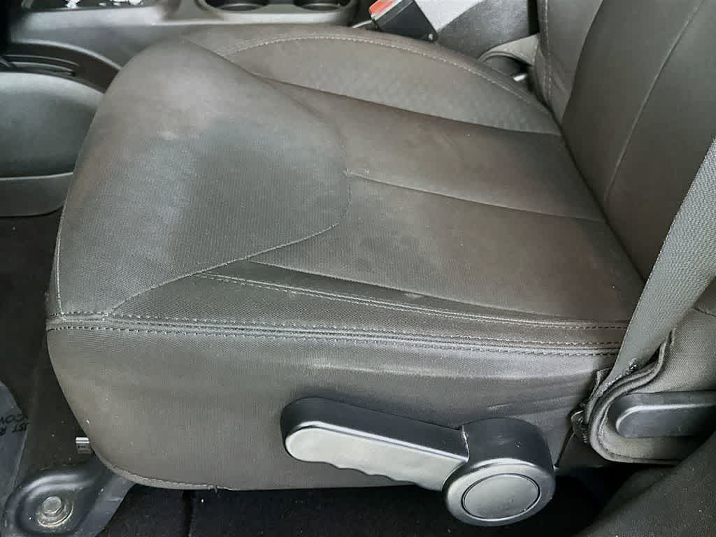 Thumbnail: 2015 Jeep Wrangler - 26