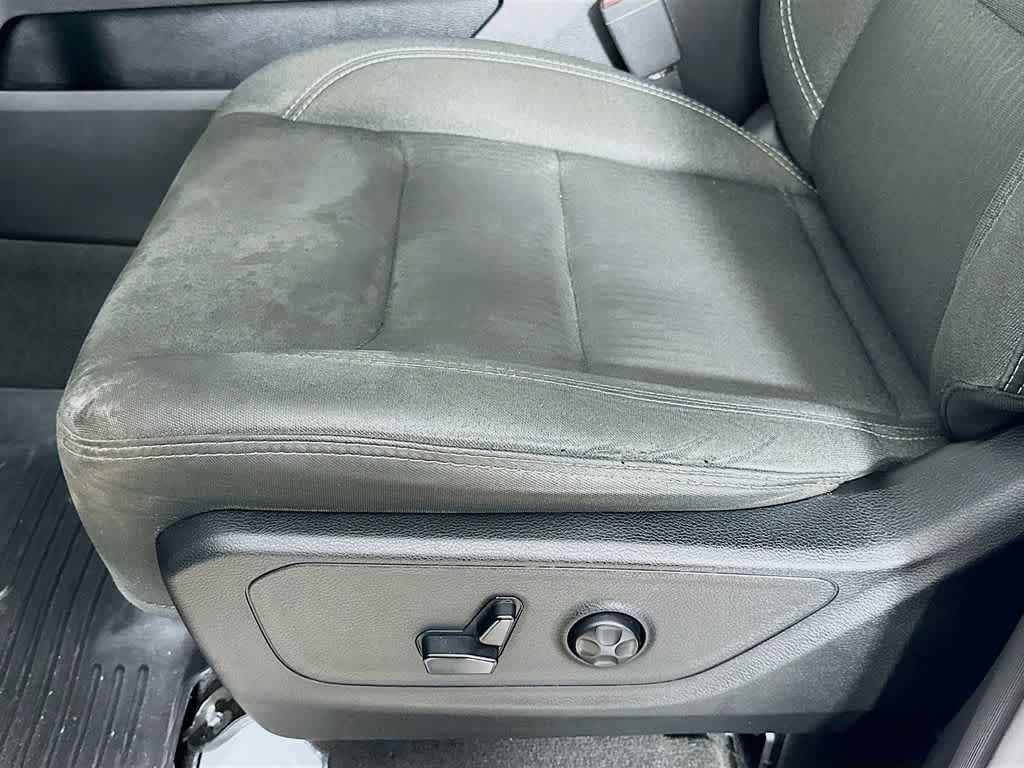 Thumbnail: 2020 RAM 1500 - 29