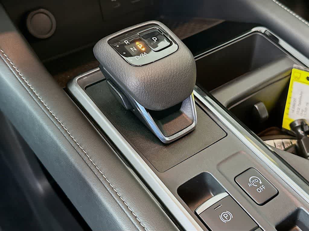 Thumbnail: 2022 Nissan Pathfinder - 19