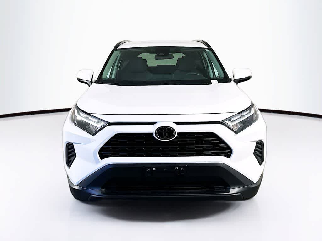 Thumbnail: 2025 Toyota RAV4 - 6