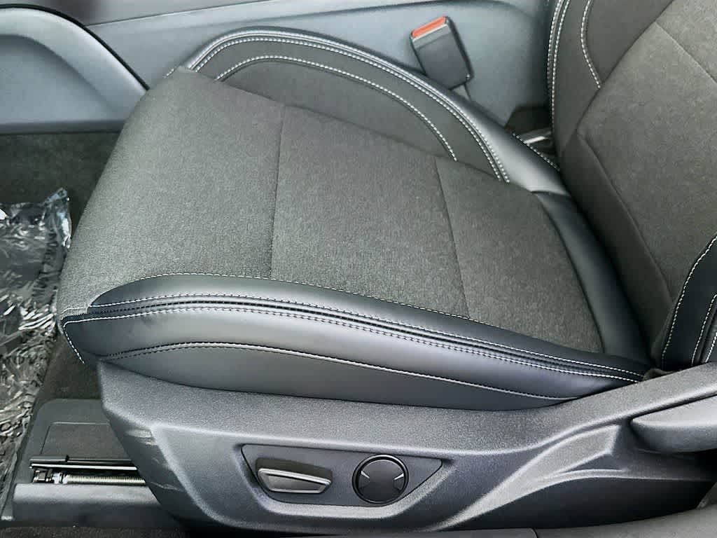 Thumbnail: 2025 Ford Mustang - 28