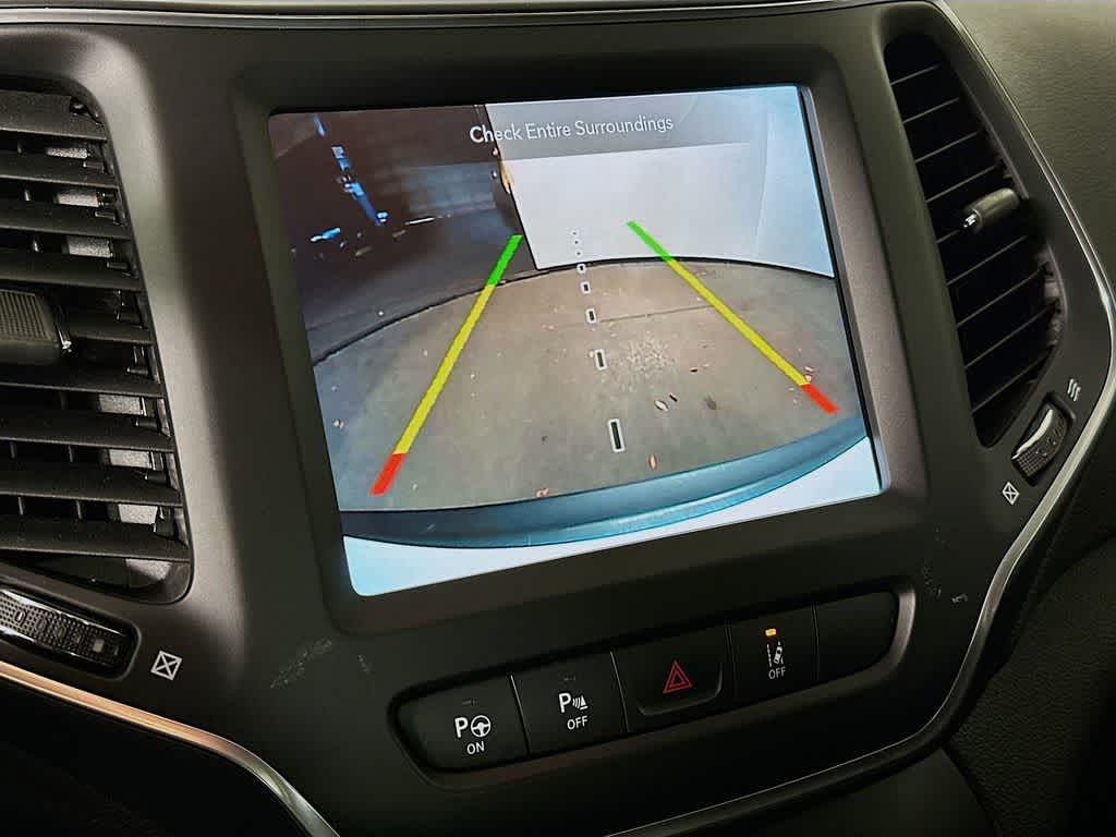 Thumbnail: 2023 Jeep Cherokee - 29