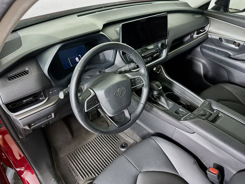 Thumbnail: 2024 Toyota Grand Highlander - 2