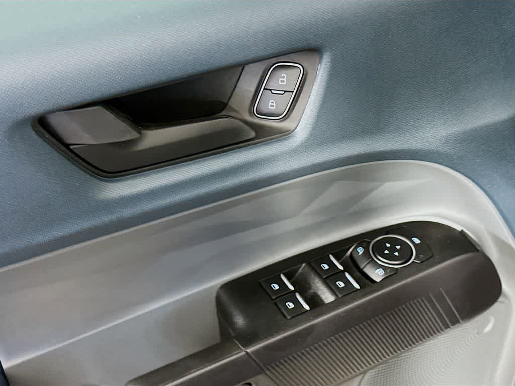 Thumbnail: 2025 Ford Maverick - 28