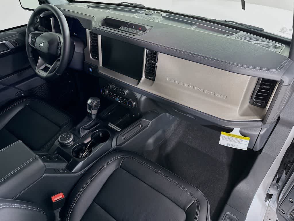 Thumbnail: 2025 Ford Bronco - 32