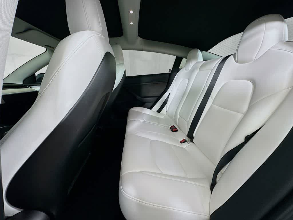 Thumbnail: 2022 Tesla Model 3 - 13