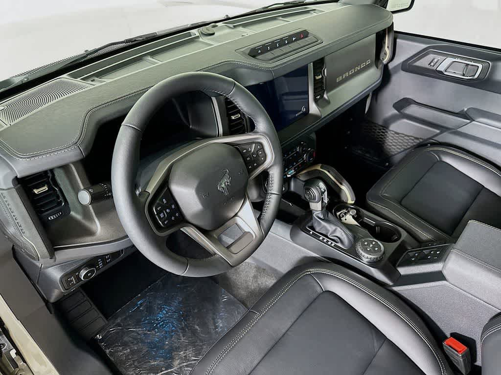 Thumbnail: 2025 Ford Bronco - 2