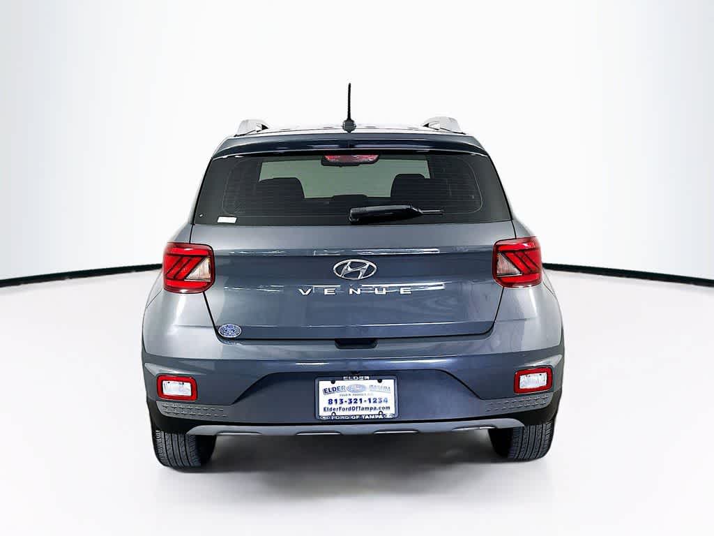 Thumbnail: 2023 Hyundai Venue - 5