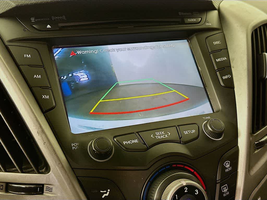 Thumbnail: 2015 Hyundai Veloster - 27