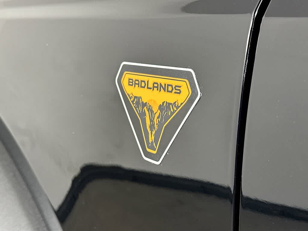 Thumbnail: 2022 Ford Bronco - 7